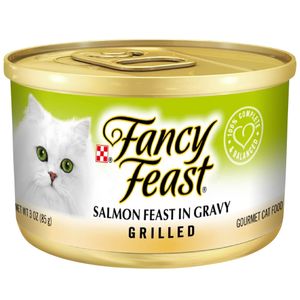 Comida para Gato FANCY FEAST Filetes de Salmón Petits Lata 85g